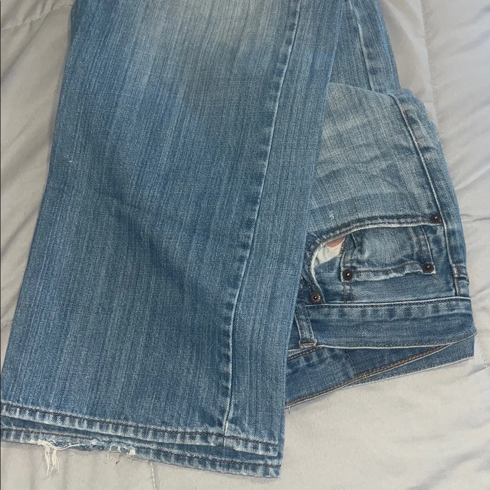 Lucky Brand Men’s Classic Blue Straight Jeans - Picture 8 of 8